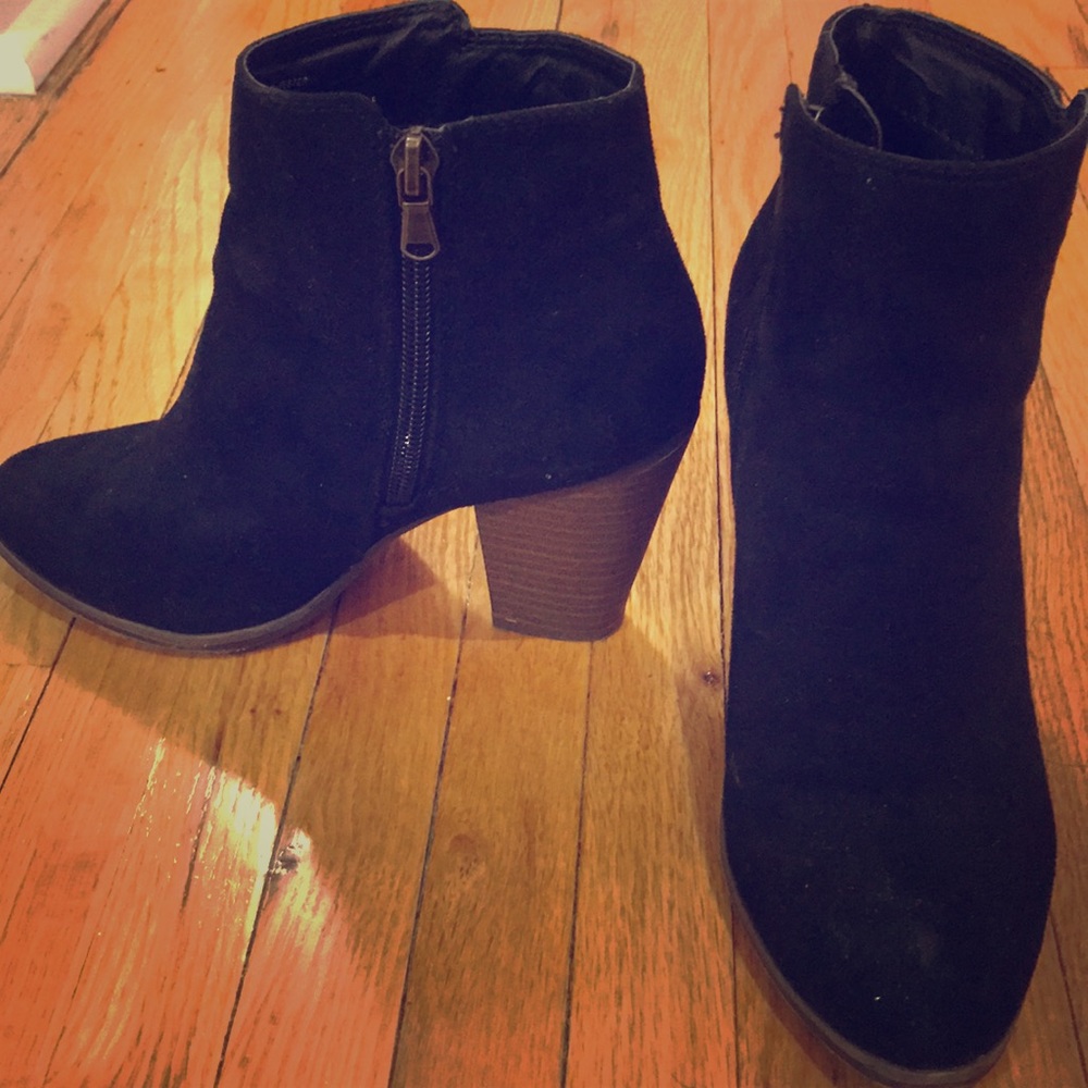 Black booties